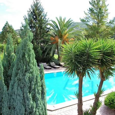 Apartahotel Corfu Pearl