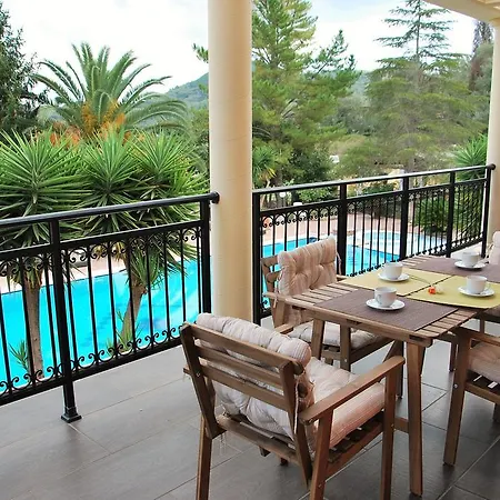 Corfu Pearl Apartahotel