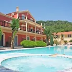 アパートホテル Corfu Pearl 4*
