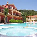 アパートホテル Corfu Pearl
